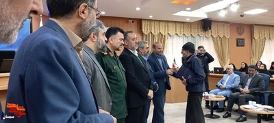 مراسم تجلیل از پدران آسمانی- چهارم بهمن‌ماه ۱۴۰۲ سالن یادگار امام استانداری سمنان