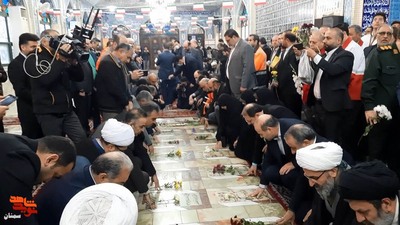 تجدید میثاق با آرمانهای والای شهدا- دوازدهم بهمنماه ۱۴۰۲ گلزار شهدای امامزاده یحیی(ع) شهرستان سمنان