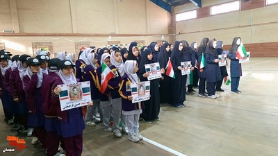 مراسم افتتاحیه مسابقات فرهنگی و ورزشی دانشآموزان مدارس شاهد استان سمنان- دوازدهم بهمنماه ۱۴۰۲ سال شهید صحافی شهرستان سمنان