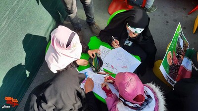 حماسه مردم انقلابی سمنان در راهپیمایی ۲۲ بهمن ۱۴۰۲