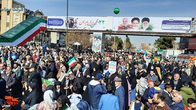 حماسه مردم انقلابی سمنان در راهپیمایی ۲۲ بهمن ۱۴۰۲