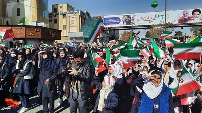 حماسه مردم انقلابی سمنان در راهپیمایی ۲۲ بهمن ۱۴۰۲